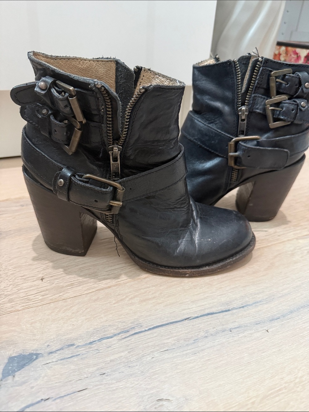 Free Bird Bolo Black Leather Buckle Ankle Booties Size 8